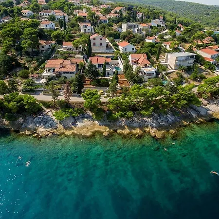 Luxury Dream And Live With Pool By The *