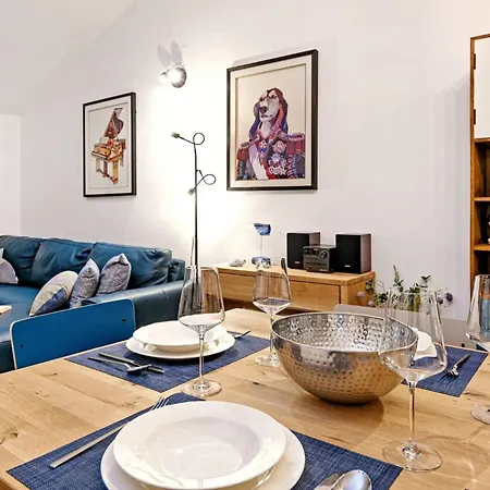 Luxury Dream And Live With Pool By The Vila