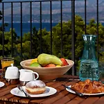 Luxury Dream And Live With Pool By The Βίλα Splitska