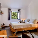 Luxury Dream And Live With Pool By The * Splitska