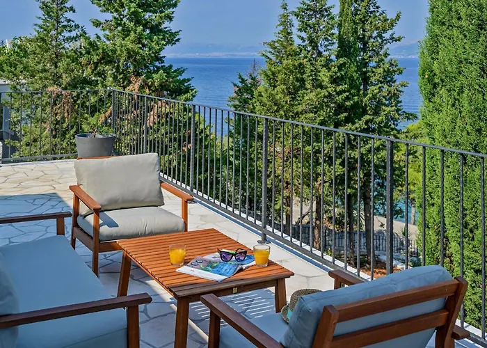 וילה Luxury Dream And Live With Pool By The ספליטסקה